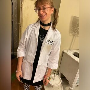 Meet your Posher, Mia grace